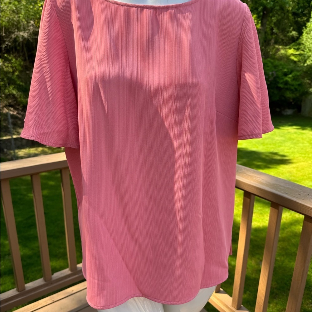 Liz Clairborne Short Sleeve Pink Blouse Size L Flutter Sleeves - Picture 2 of 10